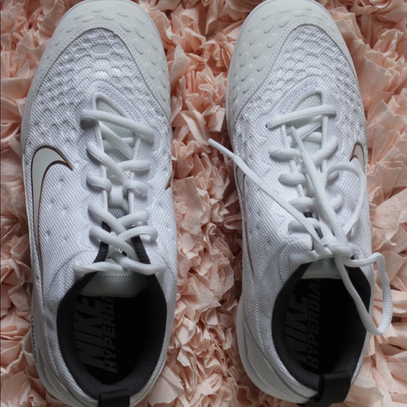 Nike Lunar Hyperdiamond Woman Cleats - Picture 4 of 5